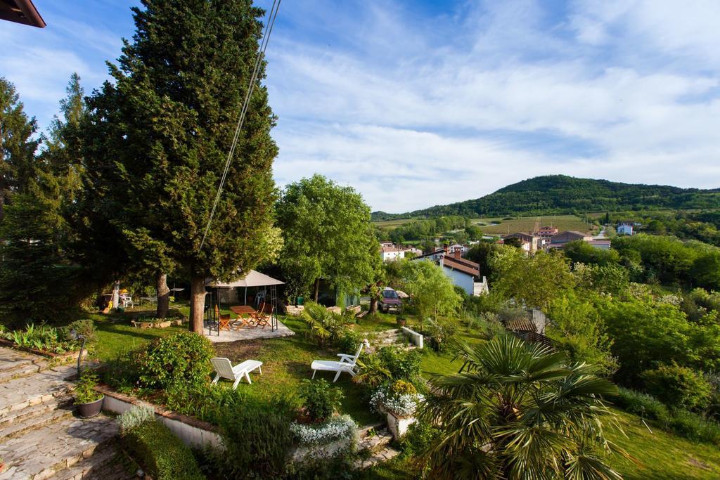 Apartments Garden Motovun Δωμάτιο φωτογραφία