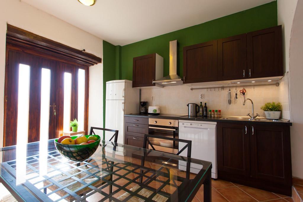 Apartments Garden Motovun Δωμάτιο φωτογραφία